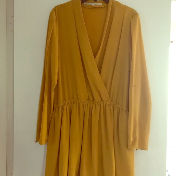 RACHEL Rachel Roy Dresses & Skirts - Gorgeous Rachel Roy LS Mustard Colored Dress